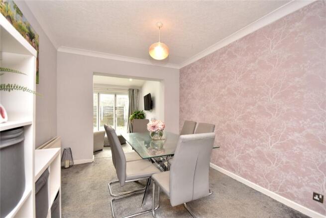 3 bed Semi-Detached for sale Image 9