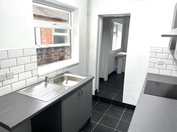 11 Lomas Street K...