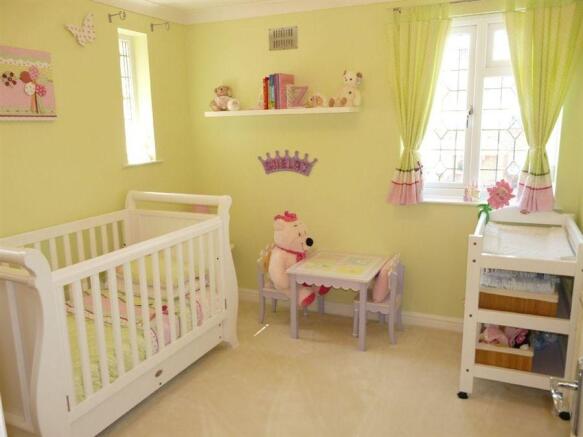 Photo 10