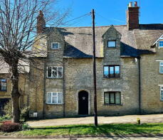 37, Bridge Street, Brackley NN13 7ER