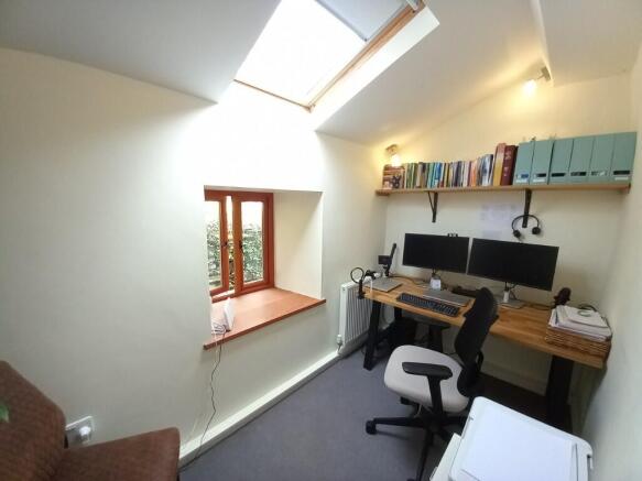 BEDROOM 3