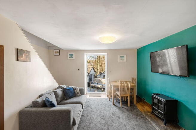 3 bed Terraced for sale Image 7