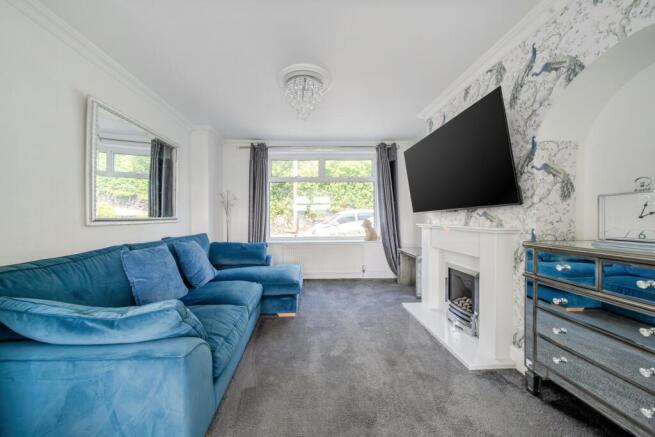 4 bed Semi-Detached for sale Image 7