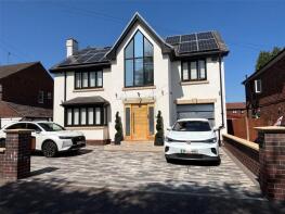 10, Rochester Grove, Hazel Grove, Stockport SK7 4JD