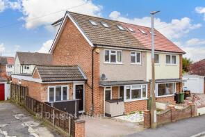8, Victoria Close, Basildon SS15 6AP