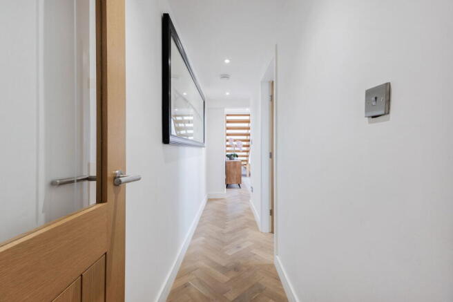 3 bed Barn Conversion for sale Image 9