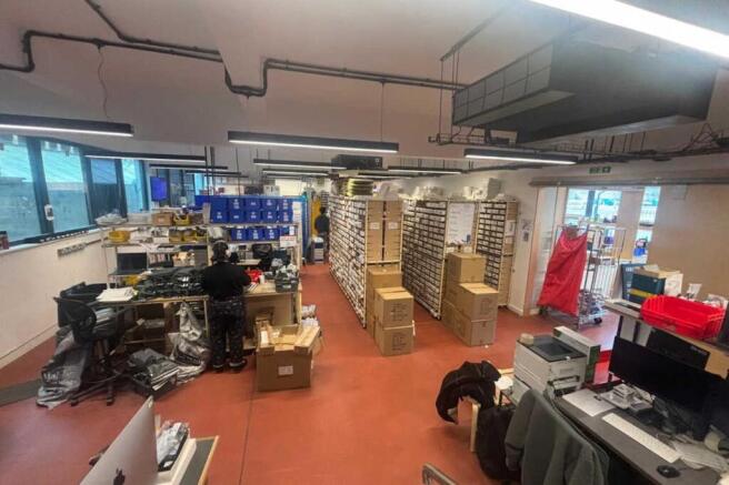 Current tenants fit out