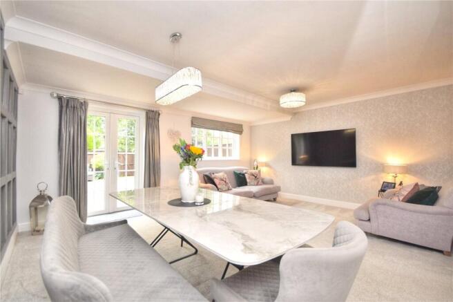 Lounge Dining Room