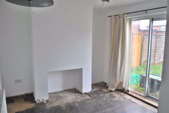 RECEPTION ROOM - REAR