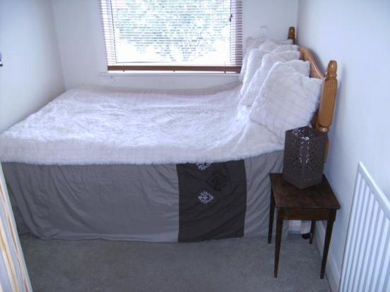 Bed2