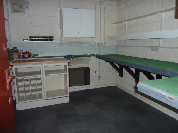 Photo 16