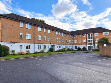 Abbots Court, Sale, M33