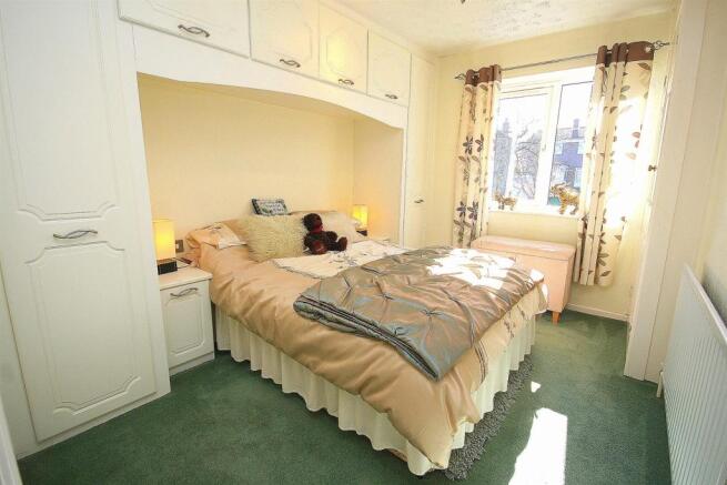 Bed 2.