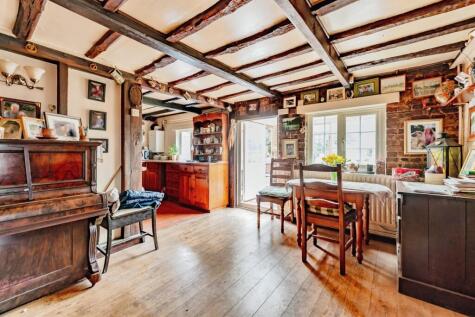 Ifield Street, Ifield, Crawley