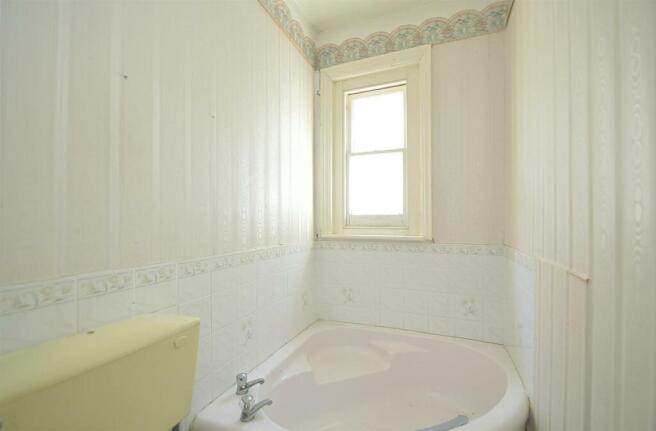 resizedBathroom.jpg