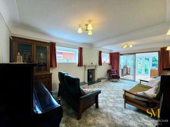 Kings Road, Formby, Liverpool, L37 – další