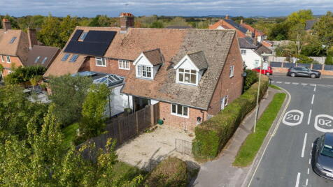 Station Road, Whitchurch, RG28 7ER