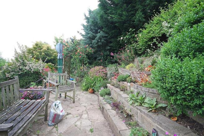 GARDEN 1