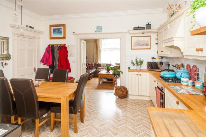 Dining Kitchen