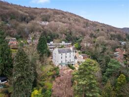 Flat 8, Essington House, Holywell Road, Malvern WR14 4LQ