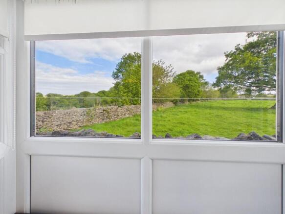 2 bed Park Home for sale Image 8