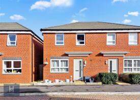 42, Poskett Way, Wotton-under-edge GL12 8FG