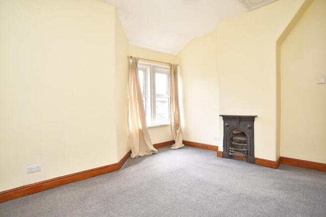 2 bed Terraced for sale Image 7