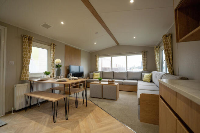 Victory Willow Lounge At Breydon Water Holiday Par