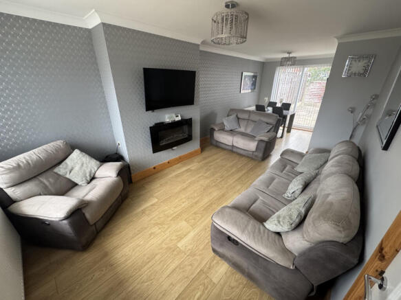 Hollins Road, Wigan, WN2 4JZ photo 5