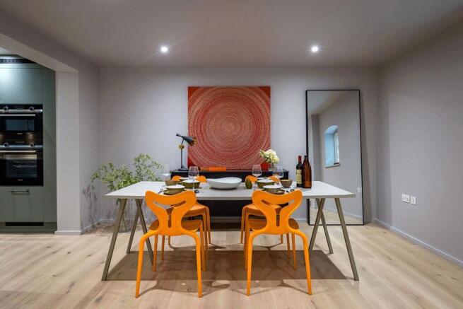 House. Partnership