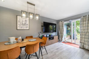 16, Betley Court, Walton-on-thames KT12 3BT