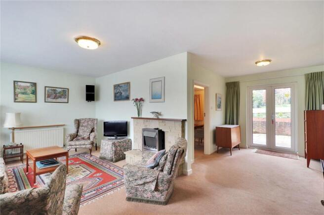Sitting/Dining Room
