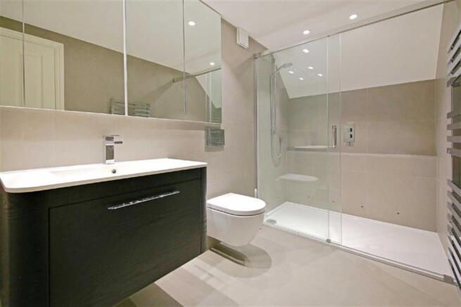 Master En-suite