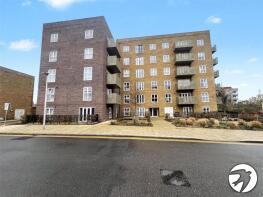 Flat 19, 2 Quay Court, Glenway Road, Rochester ME1 1RW