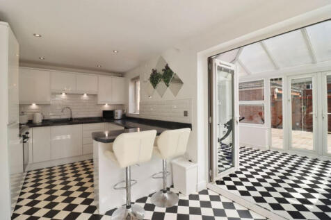 Scotsman Drive, Scawthorpe, Doncaster, DN5