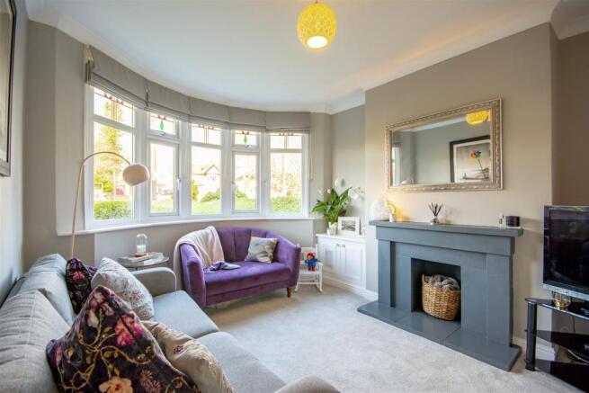 Lounge/Sitting Room