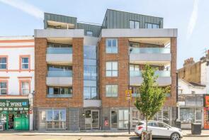 Flat 13, 25, New Park Road, London SW2 4DU