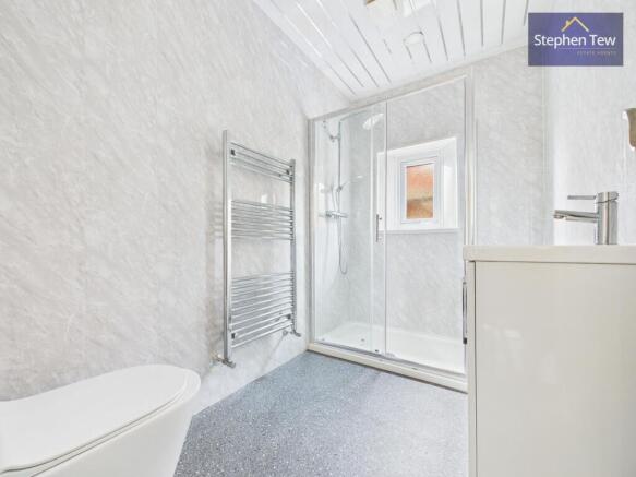 Ground Floor Flat Bathroom