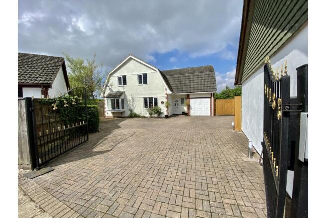 Gated Driveway