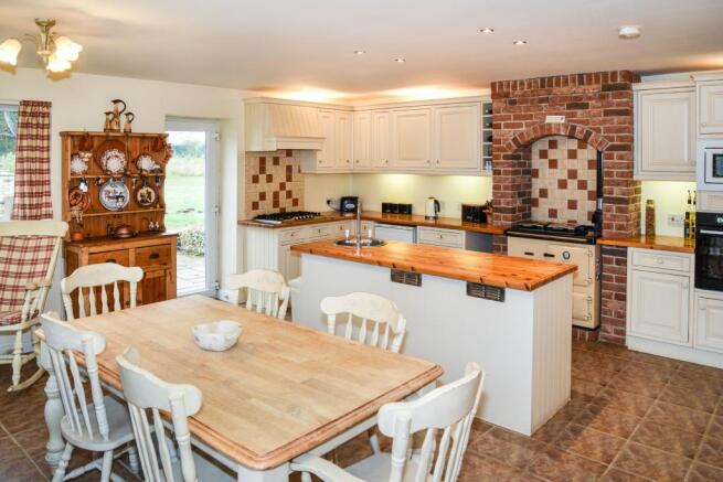 Kitchen/breakfast ro