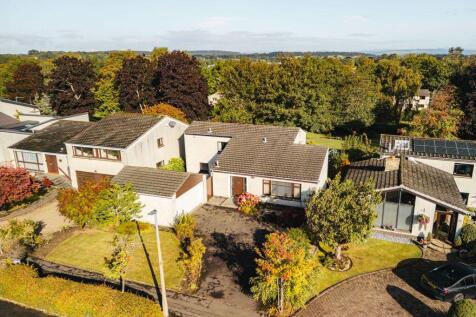 17 Burnbrae, Edinburgh, EH12 8UB
