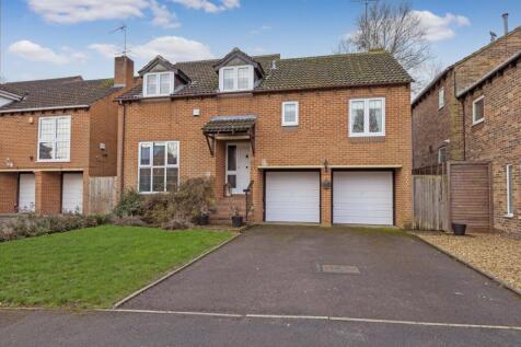 Oldacres, Maidenhead, SL6