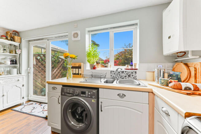 3 bed Town House for sale Image 5