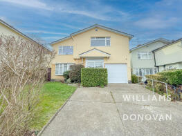 9, Woodpond Avenue, Hockley SS5 4PU
