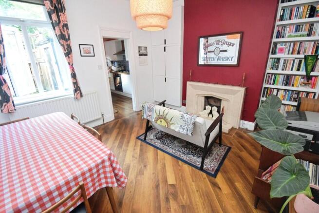 3 bed Terraced for sale Image 5