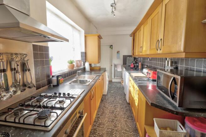 Kitchen Pic1