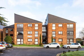 Flat 8, Shrublands Court, Mill Crescent, Tonbridge TN9 1PH