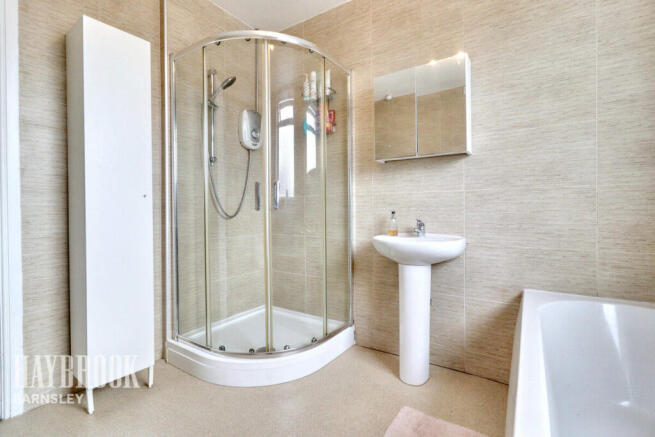 3 bed Semi-Detached for sale Image 12
