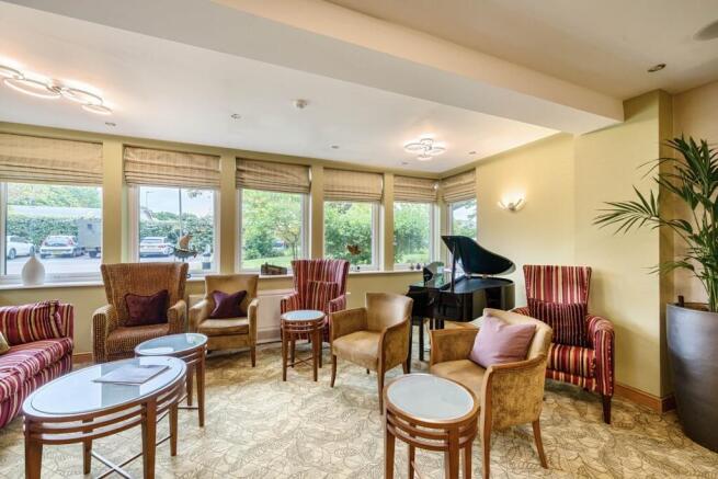 Owner's Lounge