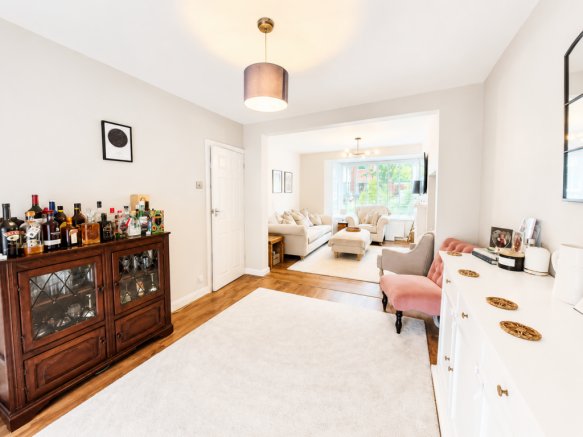3 bed Semi-Detached for sale Image 5